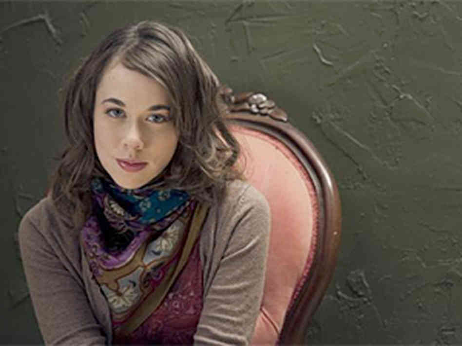 Sarah Jarosz Lends Deft Musicality to Station Inn